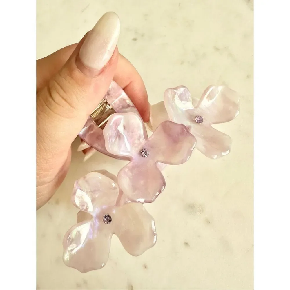 Light purple hydrangea hair claw with rhinestone detail